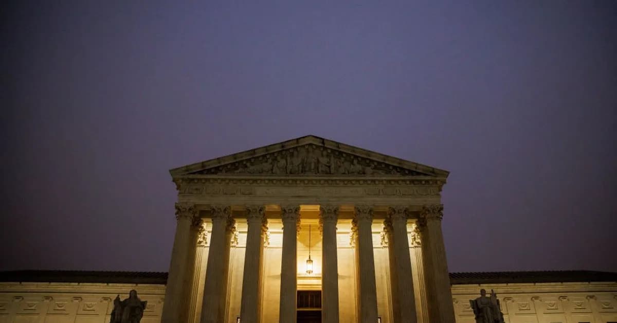 What the public thinks about the emergency docket