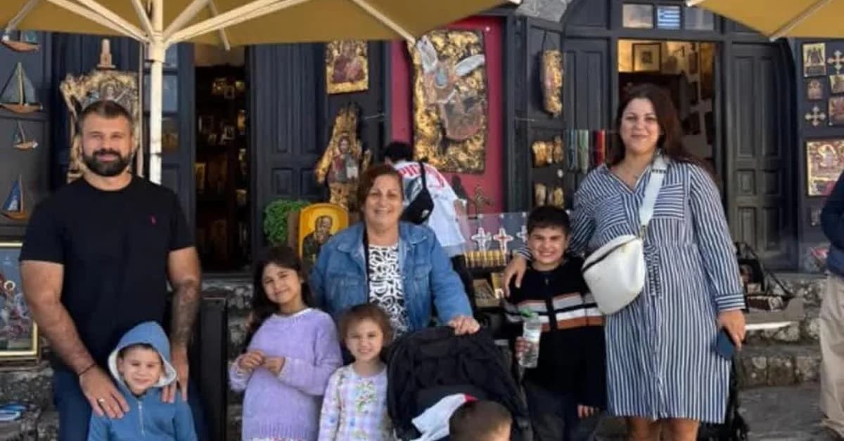 Aussie mum leaves Australia to live in tiny Greek town