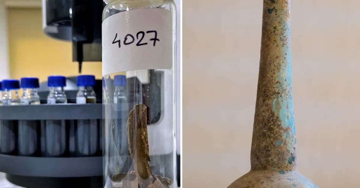 That ain't perfume! Ancient bottle contained feces, likely used for medicine