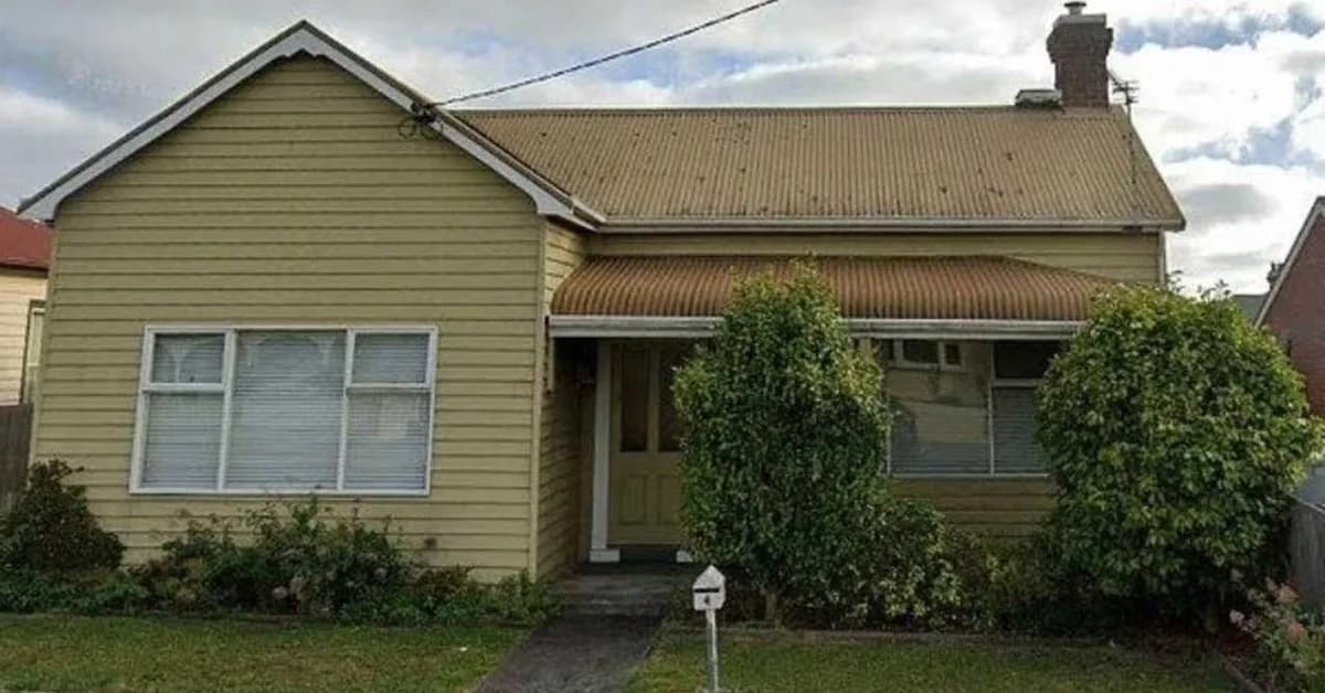 Son cops huge bill over father's Aussie home