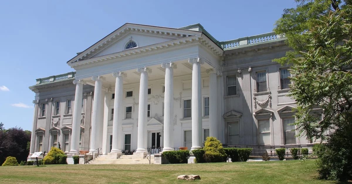 See inside Staatsburgh, a 30,000-square-foot Gilded Age mansion whose owners held tickets for the Titanic