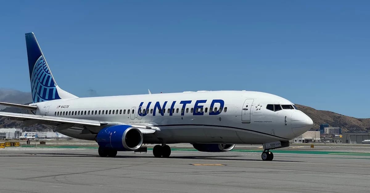 United is making it easier to get on an earlier flight - and have food waiting at your gate