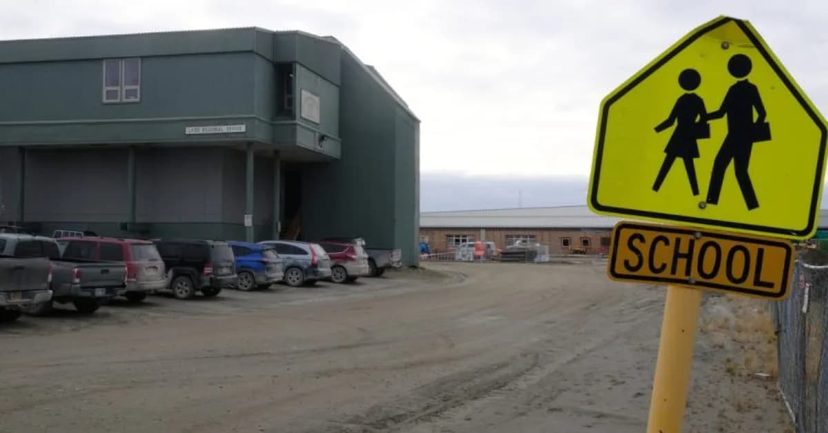 Sen. Murkowski Pushes for Delayed Federal Grants for Alaska Native Education