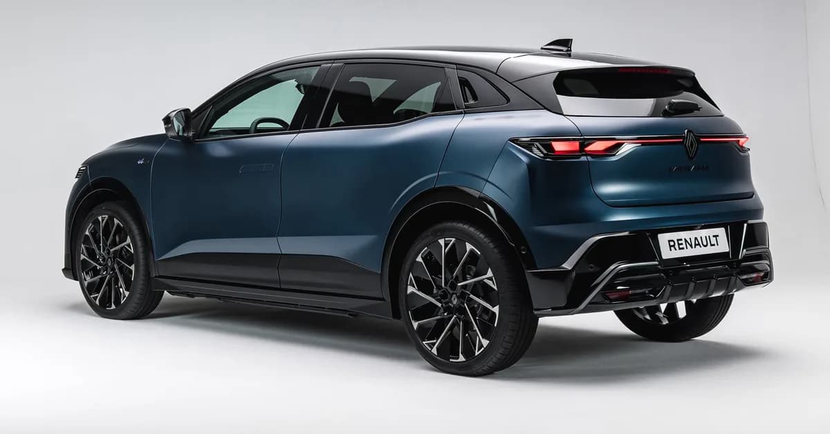 2027 Renault Megane E-Tech facelift revealed with longer range, sportier look