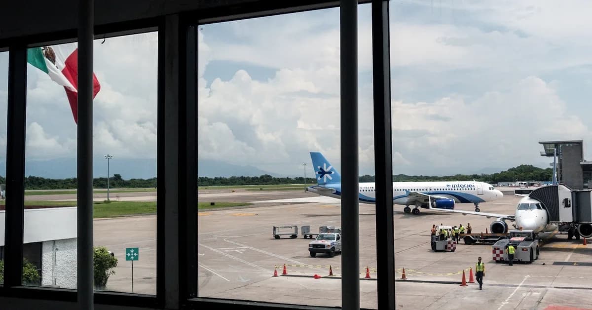 What travelers should do if they're stranded in Mexico right now