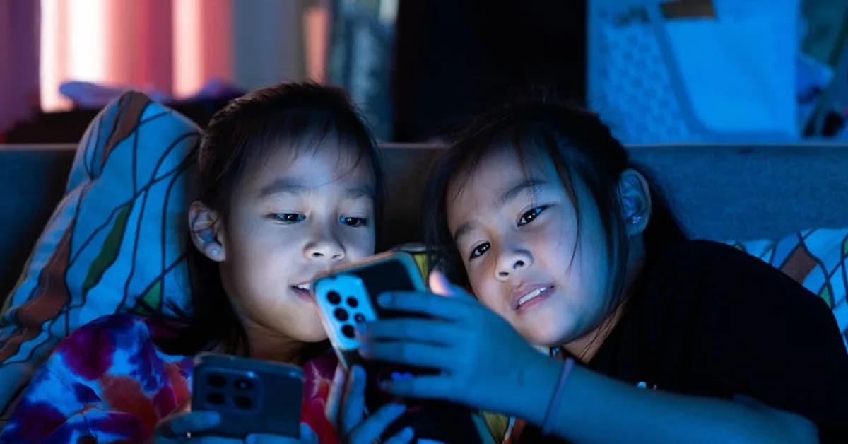 New AAP 'Screen Time' Recommendations Focus Less on Screens, More on Family Time