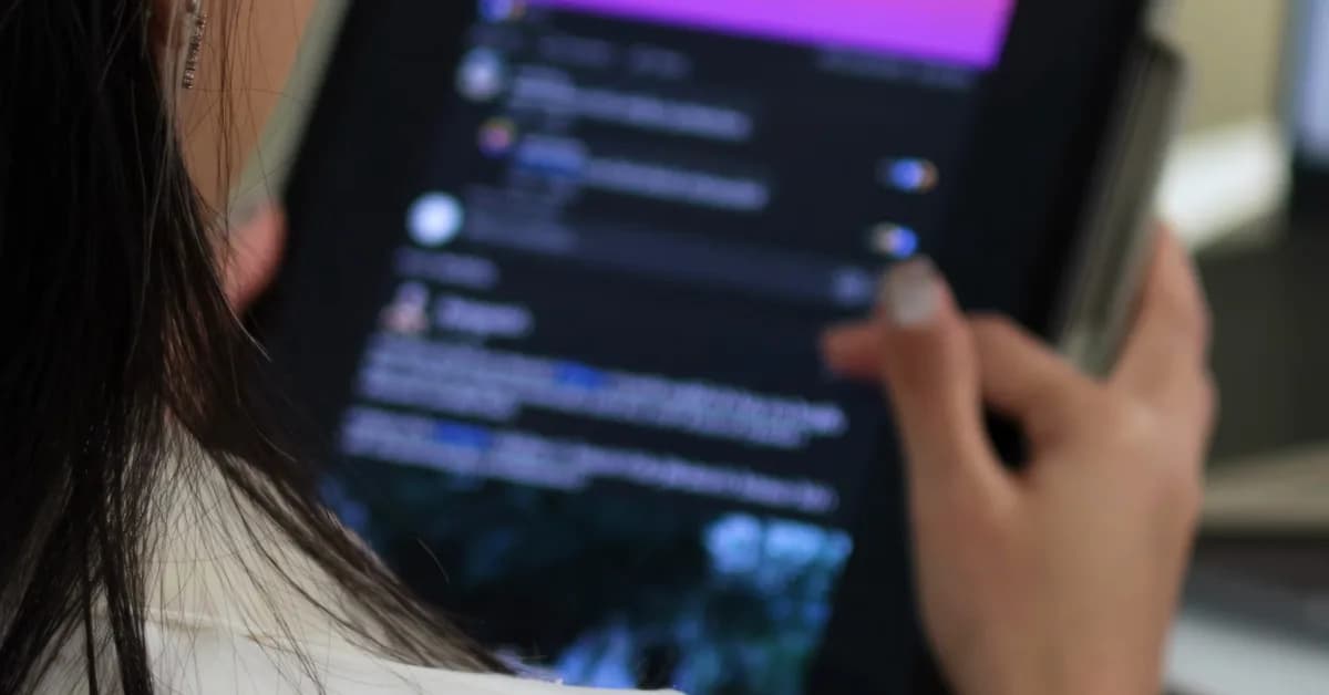 How browser-native AI brings assistance into the browsing experience