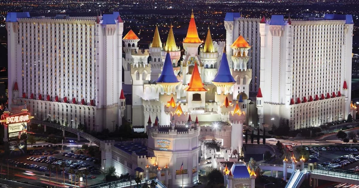 A new 2-night MGM package bundles Las Vegas hotels, meals and a show for $330