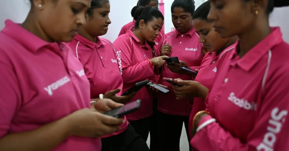 India's domestic workers go online as instant services boom