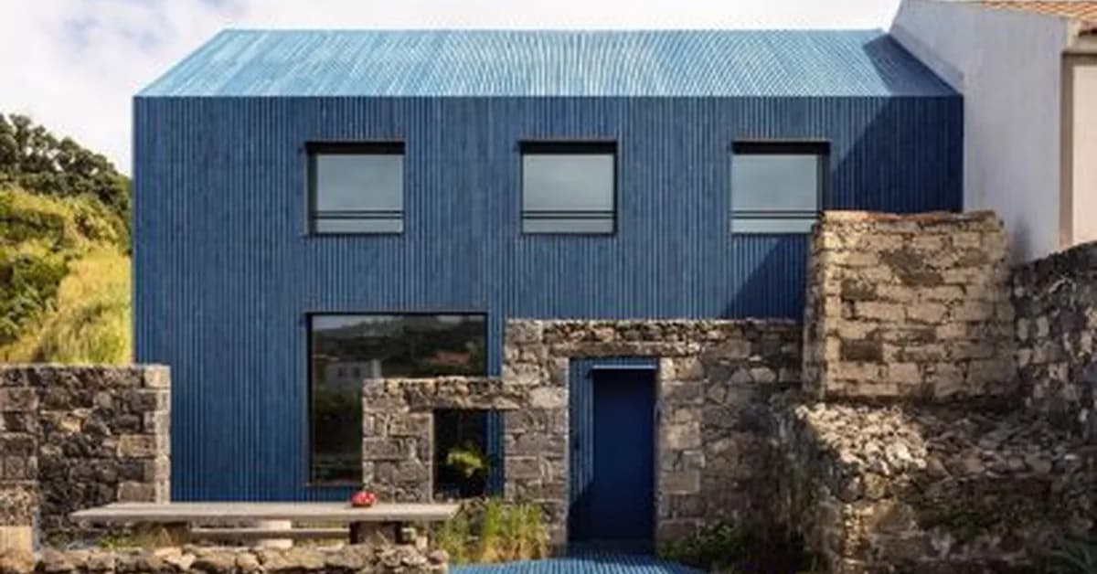 Dezeen's top five houses of May 2026