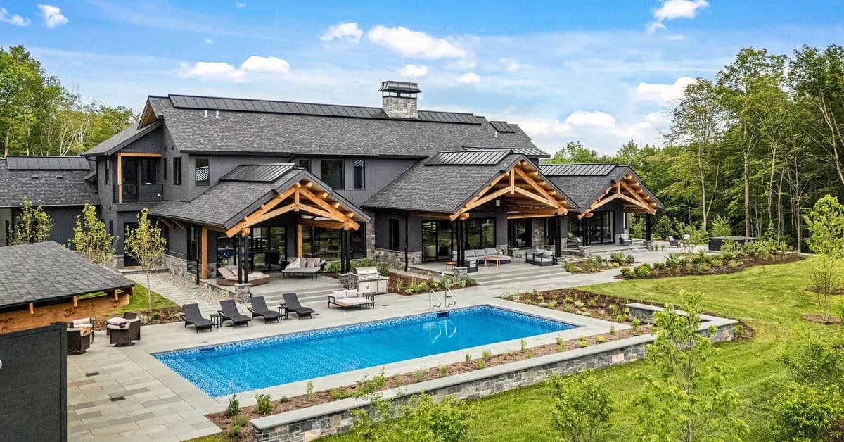 'Extraordinary' $15 Million Vermont Estate With Underground Tunnel and 'Secret Rooms' Goes Up for Auction-With No Reserve