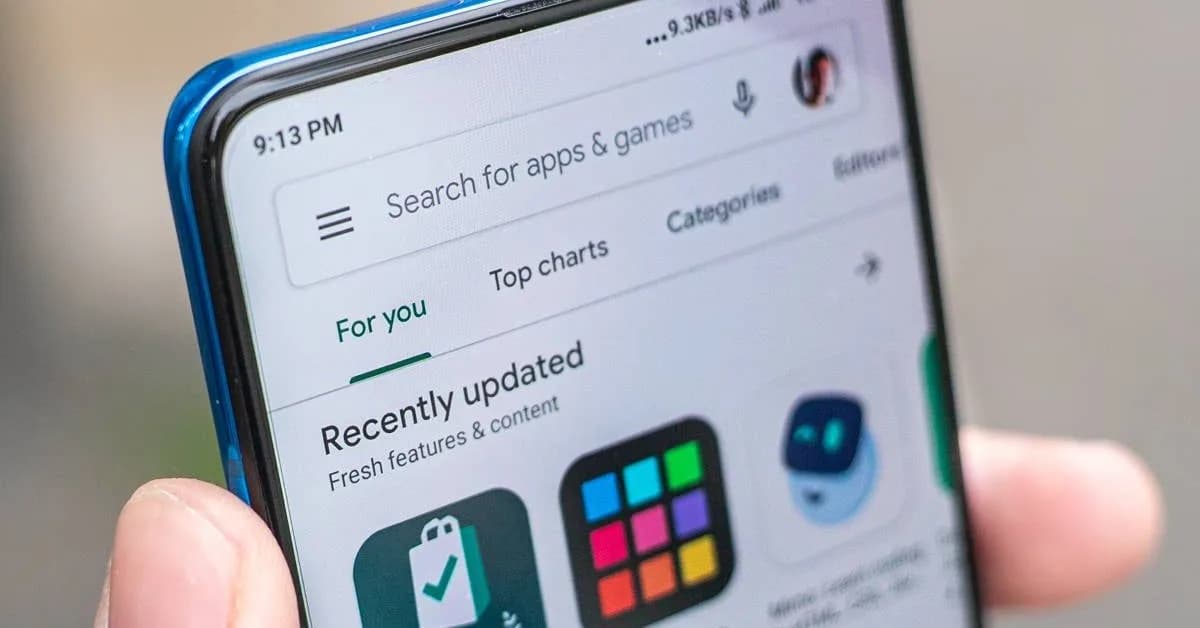 Google Play Services Links Phone Numbers to Every Google Account on Android Devices Without a Prompt