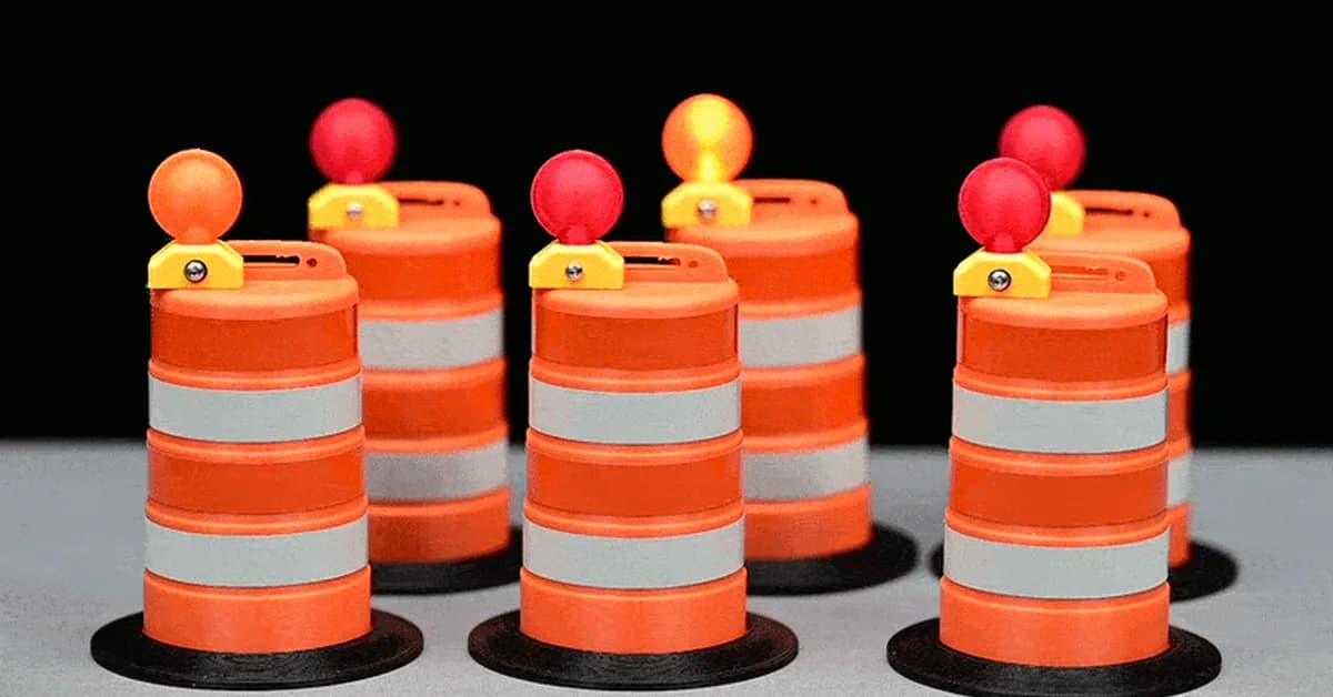 Mini Blinking Barrels Keep Desktop Traffic in Check