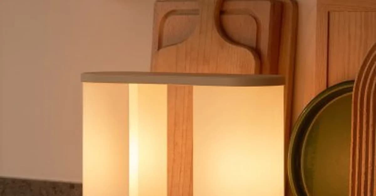 Blond launches Solaris lamp designed by 12-year-old Sol Rybakken Kallin