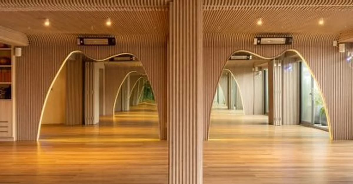 Architecture acts as "silent guide" at Mexico City yoga studio by Talo Atelier