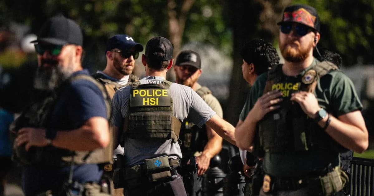 Inside the DHS forum where ICE agents trash talk one another