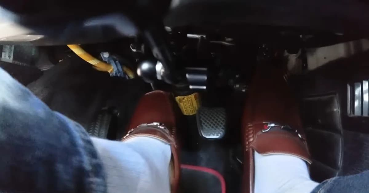 We Tested Senna's Wild Throttle Technique-Loafers and All