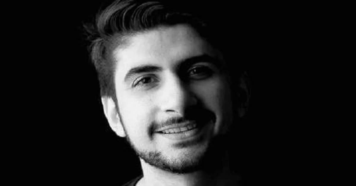 tashfeenahmed/freellmapi — OpenAI-compatible proxy that stacks the free tiers of 28 LLM providers (~4B toke